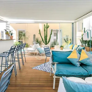 מלון The Deck By Happyculture, ניס